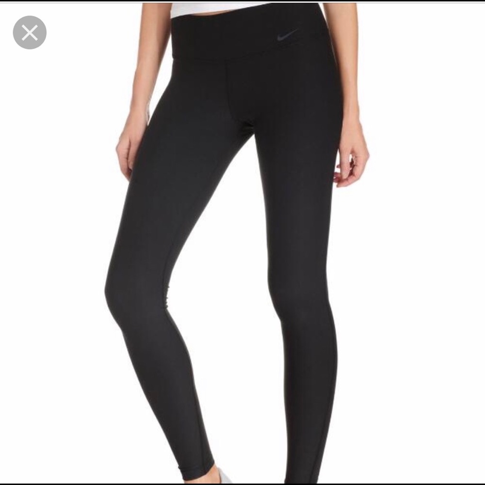 Nike Legend Leggings